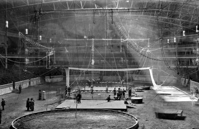 1913 - Setting up the circus in Madison Square Garden