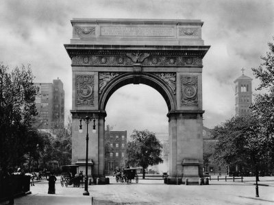 1892 - Washington Square Arch, looking downtown