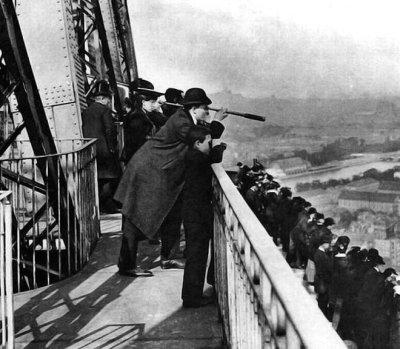 1889 - Viewing from the Eiffel Tower