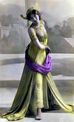 Postcard: Mata Hari