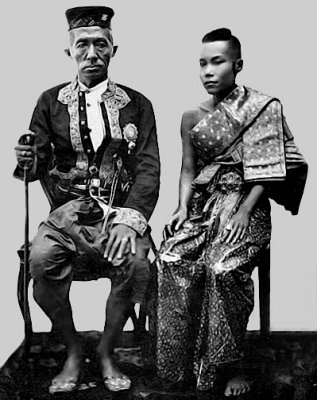1862 - King Mongkut (Rama IV) with Queen Debsirindra