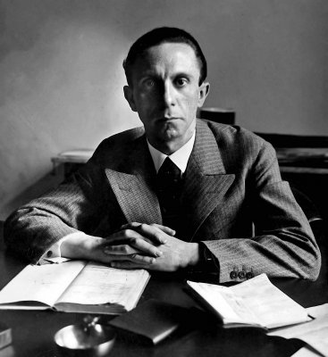  Joseph Goebbels