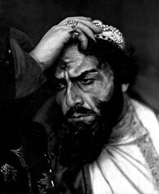1915 - Feodor Chaliapin as Boris Godunov (Act 2)
