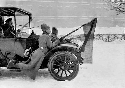 February 1917 - Soldiers join in denouncing the tsar