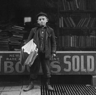 1909 - 12-year-old newsboy