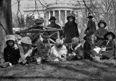 1911 - Easter egg rolling at the White House