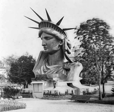 1878 - Lady Liberty's head on exhibit at the Paris Exposition