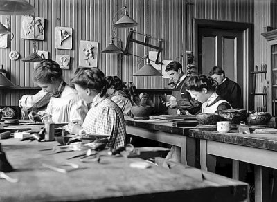 1890s - Pottery class at Pratt Institute, Brooklyn