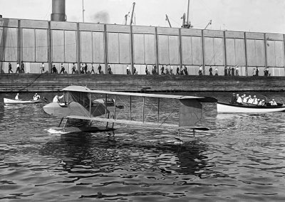 c. 1918 - The Burgess Seaplane, used by the NY Naval Militia