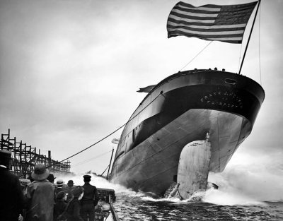 1905 - Ship launching