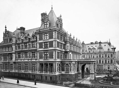 1893 - Cornelius Vanderbilt II mansion