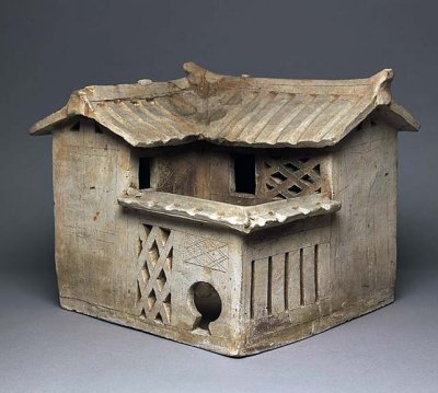 Model house, one of many items to be put in a tomb