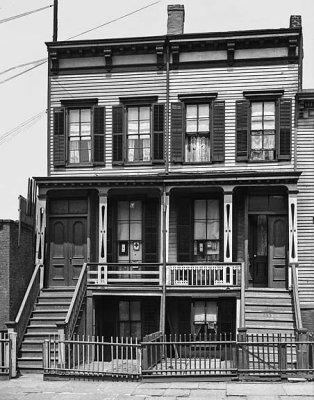 May 1918 - 10th Street, Brooklyn