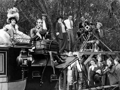 1922 - Filming Beyond the Rocks