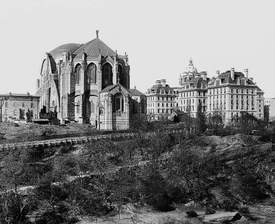 1910 - Cathedral of St. John the Divine and St. Luke's Hospital