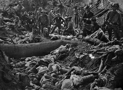 1906 - Moro Crater massacre