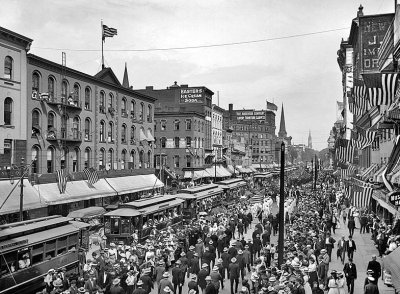 1900 - Labor Day parade, Main Street