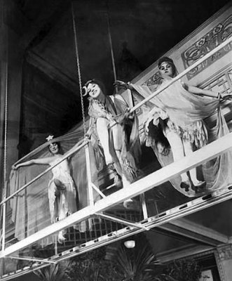 1916 - Ziegfeld Midnight Frolic rehearsal