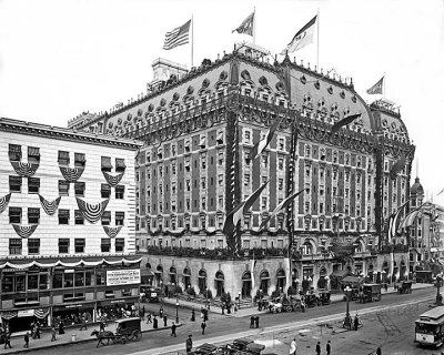 1908 - Astor Hotel
