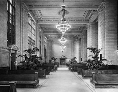 c. 1915 - Main waiting room, Grand Central Terminal