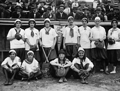 1912 - New York Female Giants baseball team