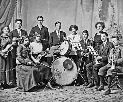 1914 - High School orchestra