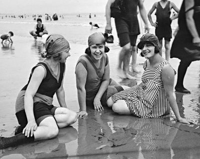 c. 1919 - A day at Revere Beach