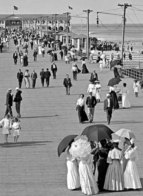 c. 1915 - The boardwalk at Asbury Park