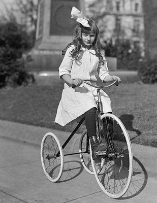 c. 1915 - Tricycle