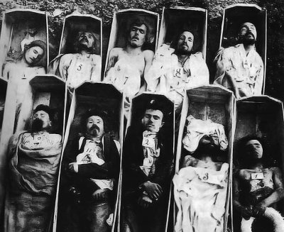 1871- Communards in their coffins