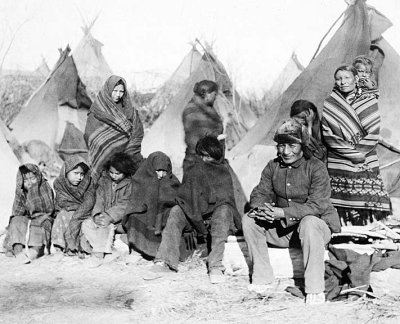 1891 - Survivors of the Wounded Knee massacre