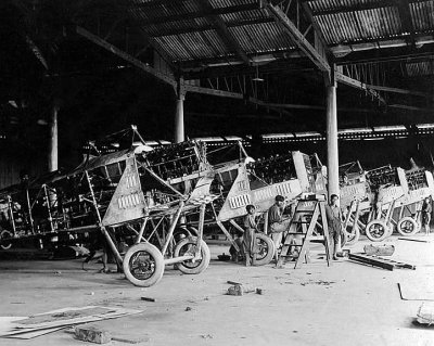 1921 - Airplanes under repair