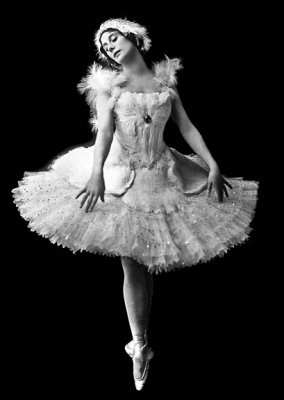 Anna Pavlova in The Dying Swan