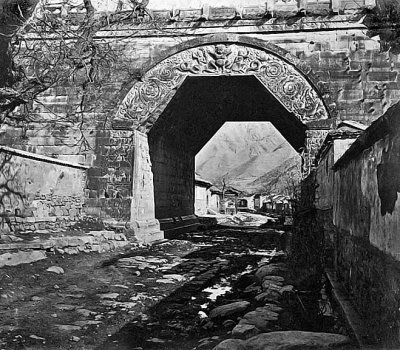 1877 - Buddhist gateway at Nankou Pass