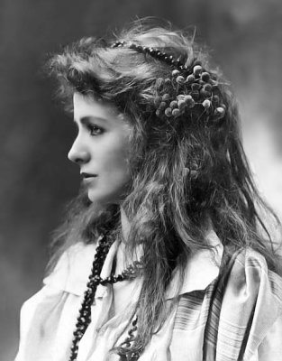 1890 - Actress Maude Adams