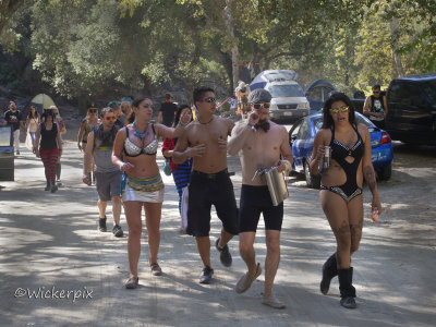 YOUTopia O 068w.JPG