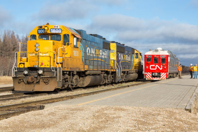 GP38-2 1800 and GP40-2 2202 with CN 1501