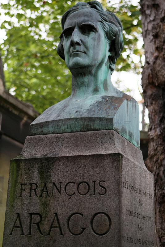 28 Visite du cimetiere du Pere Lachaise -  MK3_1911 DxO Pbase.jpg