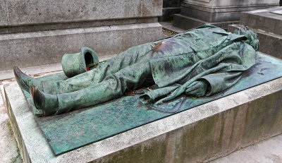 124 Visite du cimetiere du Pere Lachaise -  MK3_2041 DxO.jpg