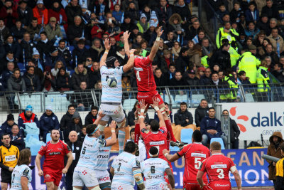 86 Rugby Racing 92 vs Scarlets au stade Yves du Manoir - IMG_4894_DxO optimise Pbase.jpg