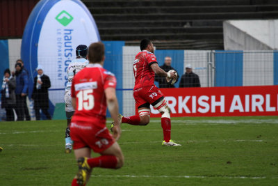 317 Rugby Racing 92 vs Scarlets au stade Yves du Manoir - IMG_5132_DxO optimise Pbase.jpg