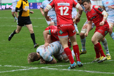 370 Rugby Racing 92 vs Scarlets au stade Yves du Manoir - IMG_5185_DxO optimise Pbase.jpg