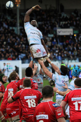 520 Rugby Racing 92 vs Scarlets au stade Yves du Manoir - IMG_5336_DxO optimise Pbase.jpg