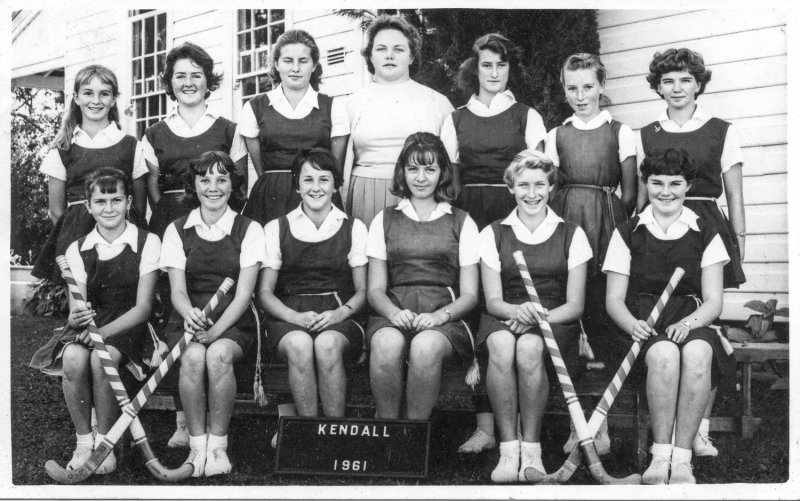 Kendall_1961_hockey.jpg