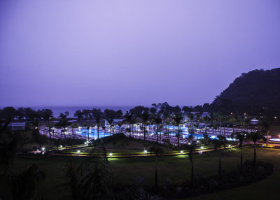 Costa Rica 2013- RIU Palace by rain...