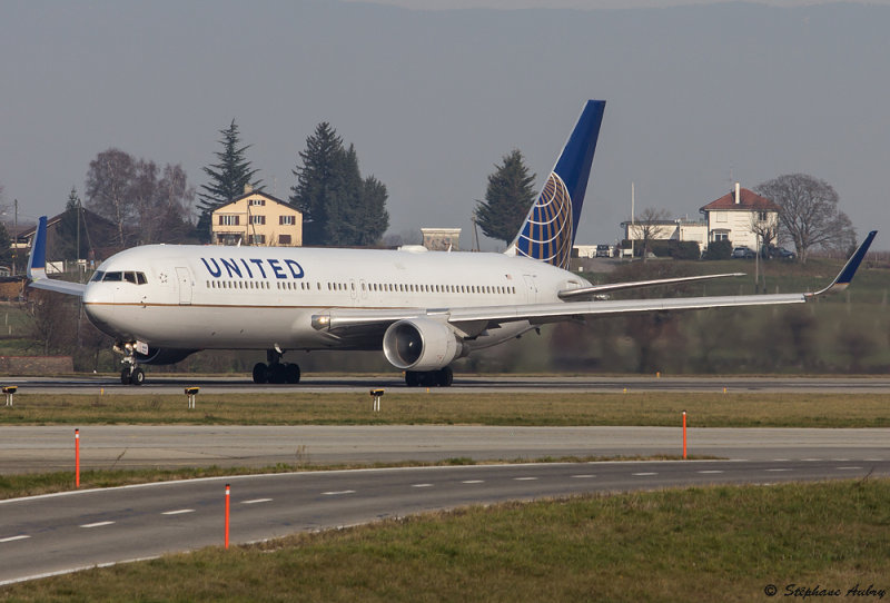 Boeing 767-322(ER)(WL)