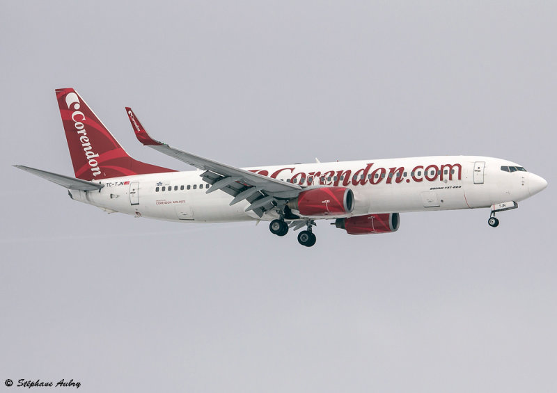 Boeing 737-800