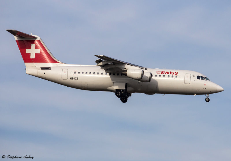 HB-IXS British Aerospace Avro RJ100 