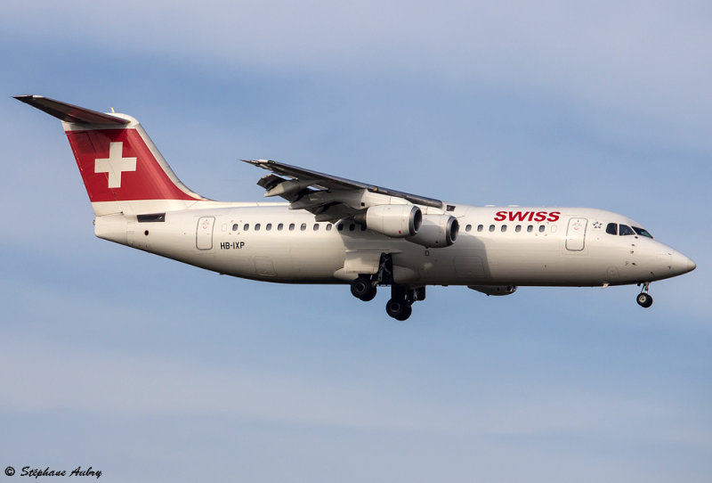 HB-IXP British Aerospace Avro RJ100 
