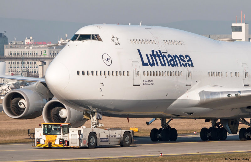 Boeing 747-430